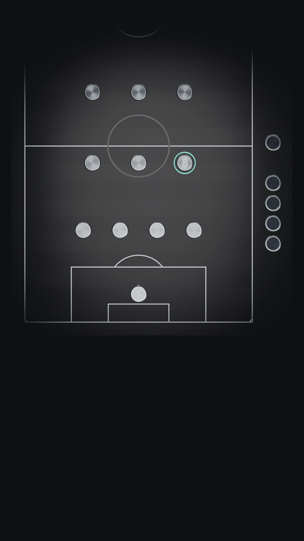 Alineación 4-3-3 de ejemplo vista desde arriba, con el 8 ya en su hueco y el banquillo al lado.